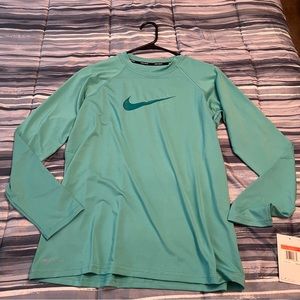 NIKE DRY FIT SWIM LONG SLEEVE TOP